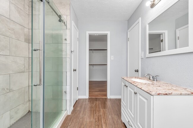 Building Photo - 13406 Splintered Oak Dr