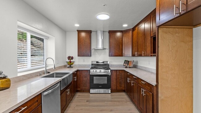 1604 San Miguel Ave