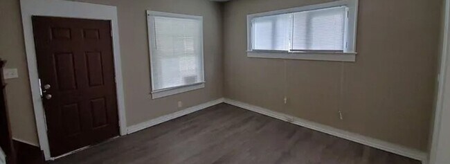Photo - Remodeled 2-bed, 1 Bath in Irvington