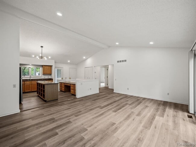 Photo - 1888 Webster St