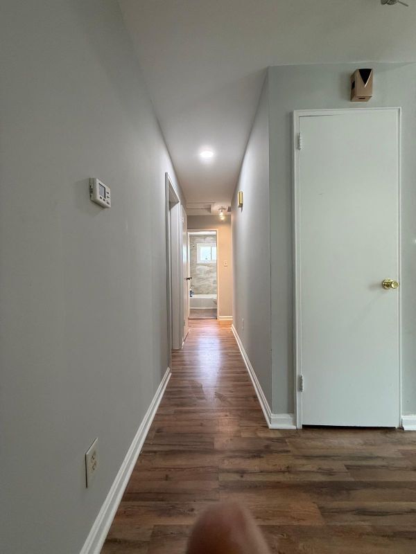 Photo - 1112 Chaplin St SE