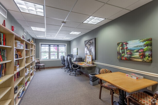 Biblioteca - Gardens at Jackson Creek