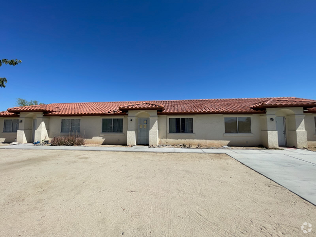 Building Photo - 6686 Palo Verde Ave Unit C Rental