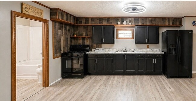 Photo - Charming 2 Bed 1 Bath in Butler!