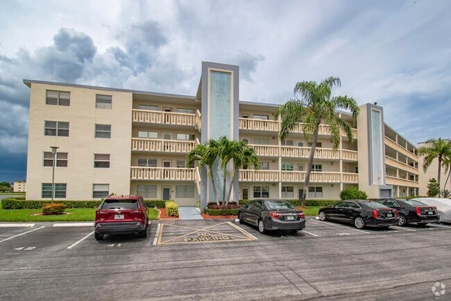 Building Photo - 2030 Ainslie Dr Rental