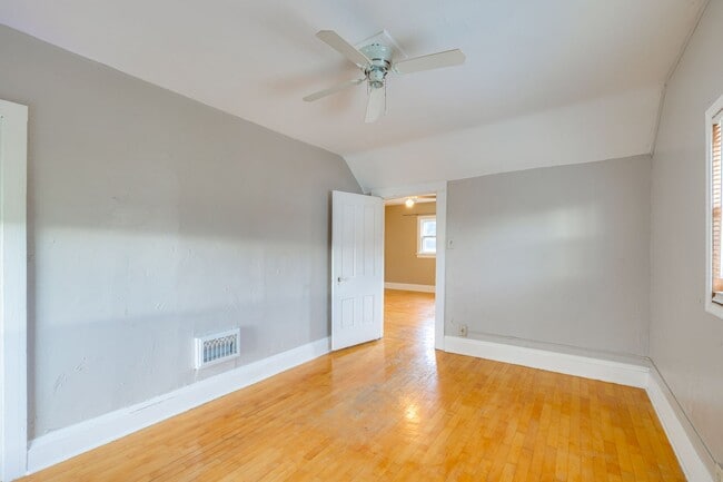 Photo - 162 7th St Unit 162 1/2 7th Street