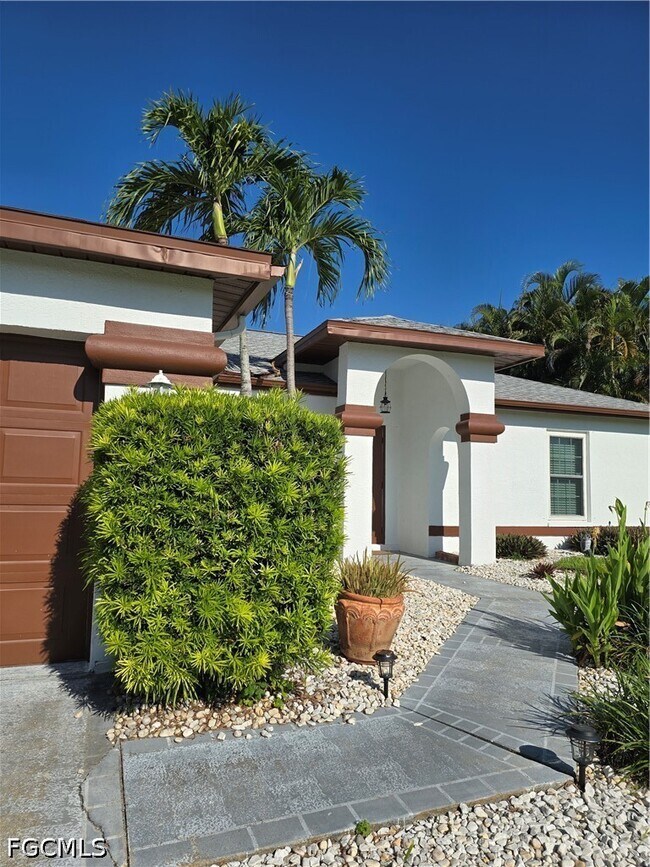 Photo - 2136 SE 8th Ave