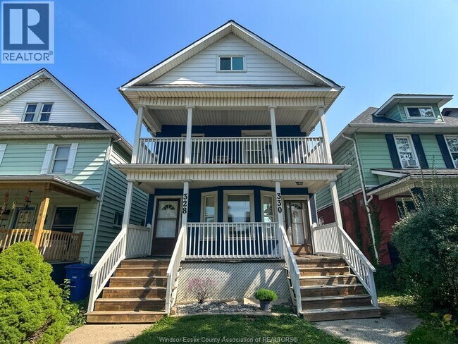 Photo - 328 Gladstone Ave