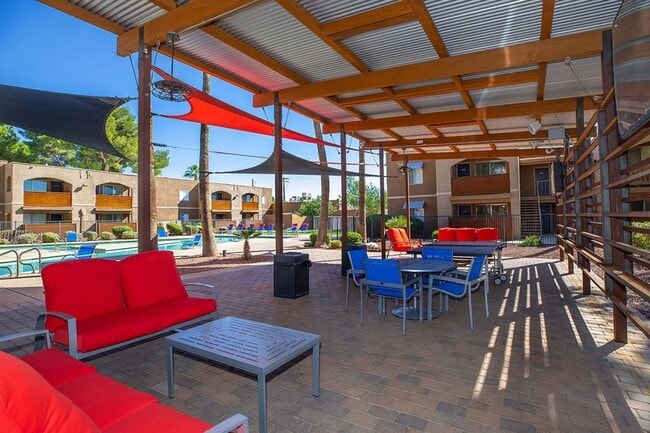 Photo - College Town Tucson