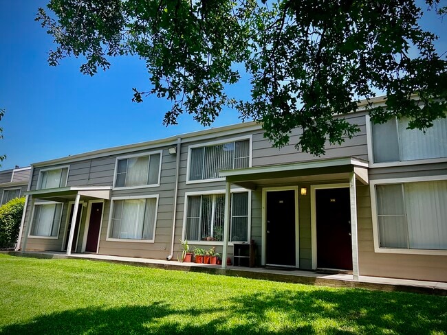 Photo - Treehouse Apartments