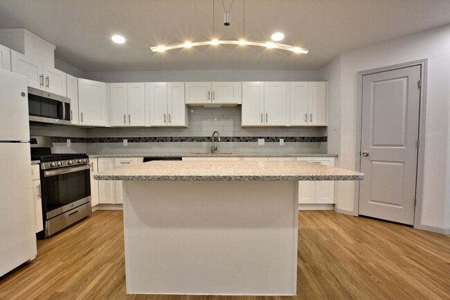 Photo - 1211 N Essex Ave
