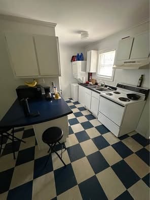 Building Photo - 244 Barber St Unit Seville Gardens Rental