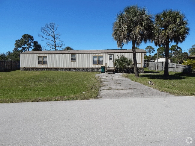 Building Photo - 11221 Olive Cir Rental