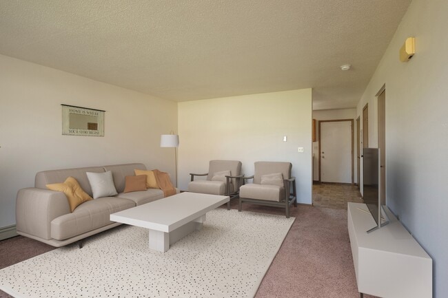 Fargo, ND Hazelwood Townhomes | Living
