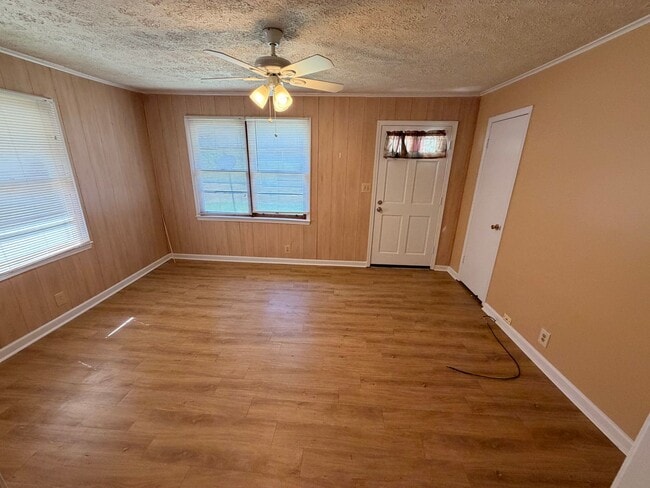 Photo - Just off the Covington Square!!!