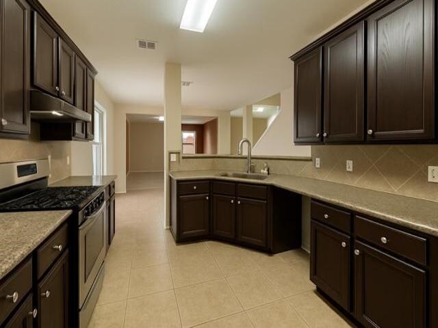 Photo - 11201 Pedrosa St