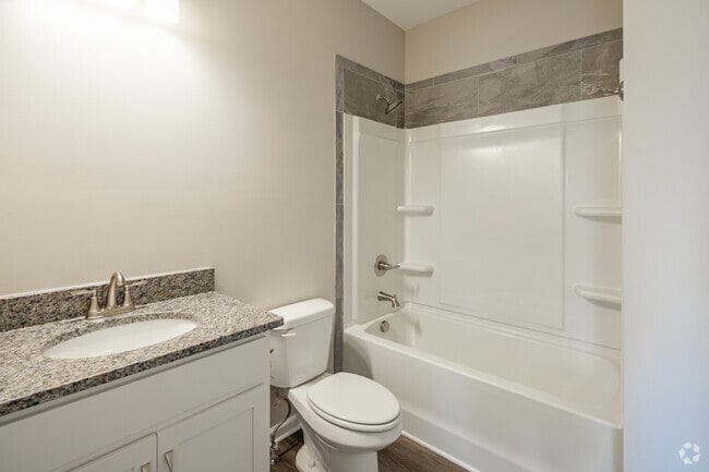 3BR, 2.5BA - 1,480SF - Bathroom