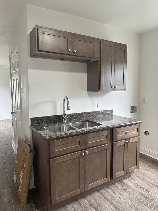 Photo - 1818 Brown Ave