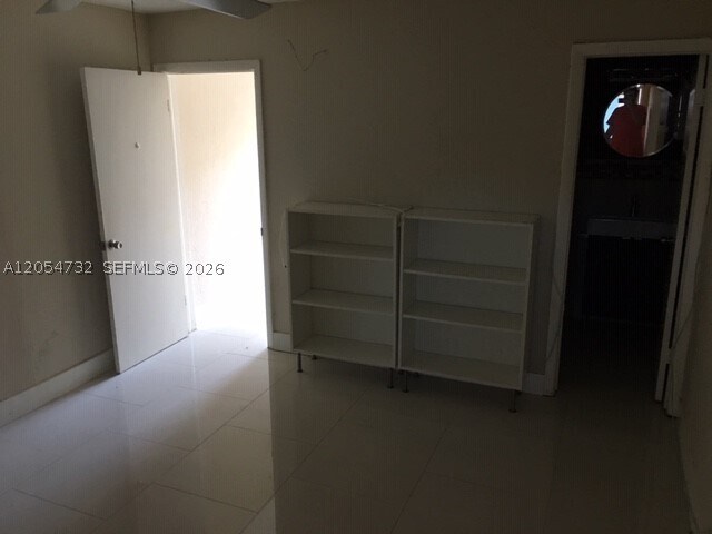 2407 SW 42nd Terrace Unidad B