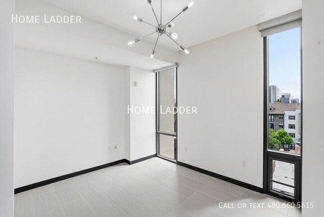 208 W Portland St Unit 561