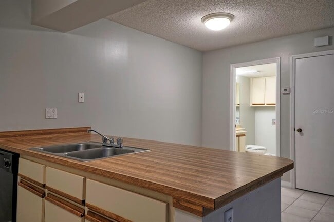 Photo - 5282 Coral Ct Unit 620