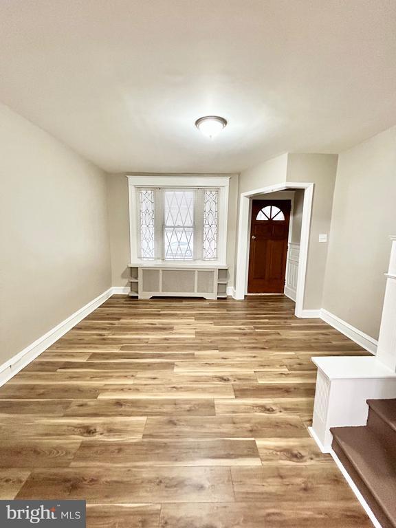 Photo - 306 Lindley Ave