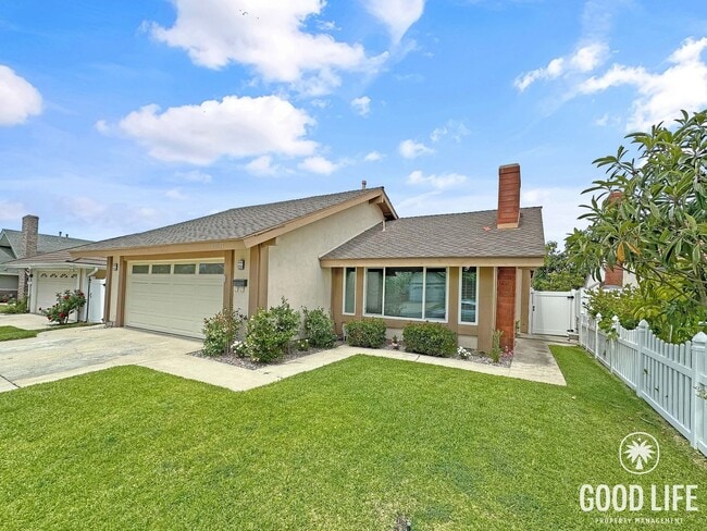 Building Photo - Spacious 3BR/2BA Home with 2-Car Garage in Lake Forest, CA – Great Location