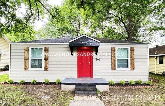 1403 W 19th- - 1403 W 19th- House
