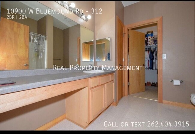 Photo - 10900 W Bluemound Rd