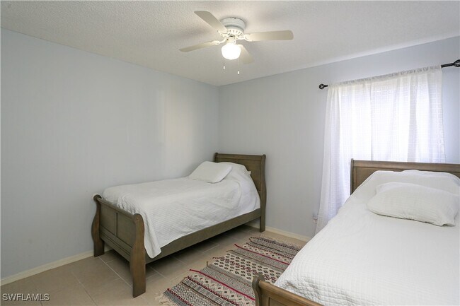 Building Photo - 2214 Arbour Walk Cir Unit 2012