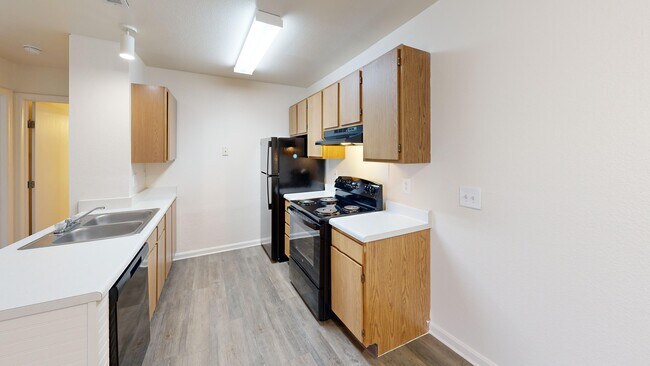 Hestia Kitchen - Lyons Gate Apartments