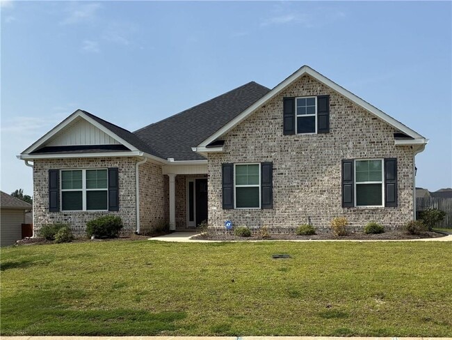 Building Photo - 231 Creek Ridge Dr