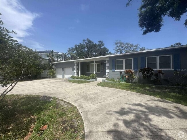 Building Photo - 404 S West Shore Blvd Rental