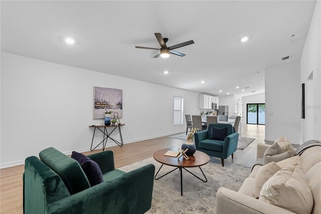 Photo - 1333 Barnacle Bay Pl