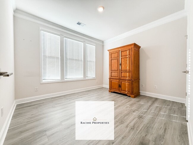 Photo - Beautiful, Cozy Home in Greenville!