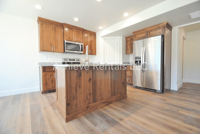 Photo - 2038 N 380 E