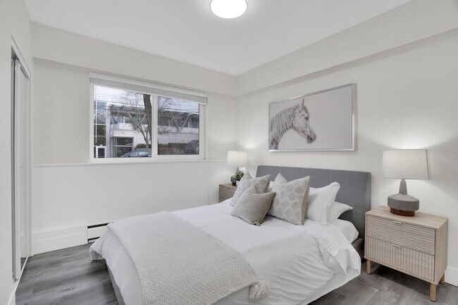 Photo - 2325 Glen Dr Unit ID1051789P