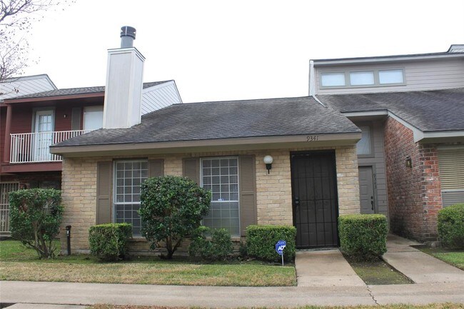 Photo - 9341 Westwood Village Dr Townhome