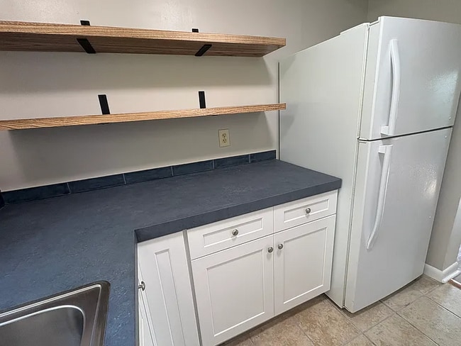 Photo - 26 Hadley Rd Unit 26 Hadley Rd