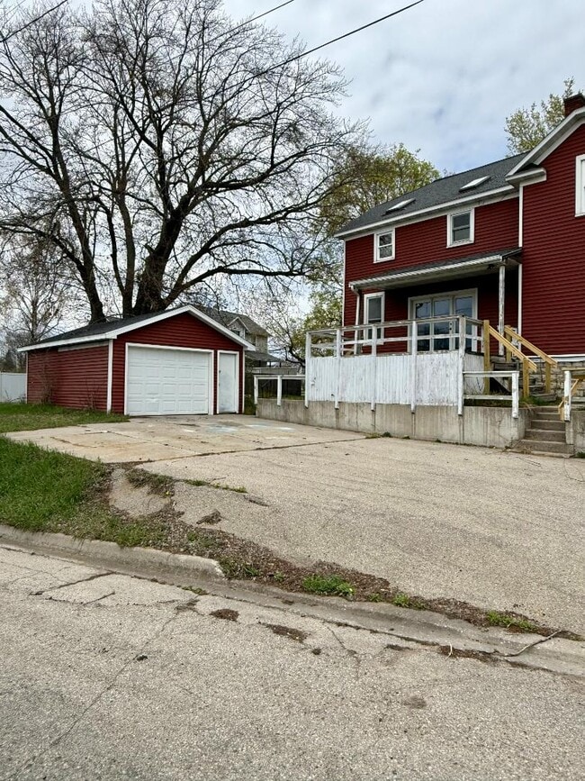 Photo - 1103 West Dr