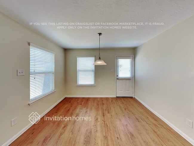 Photo - 18818 Dennington Dr