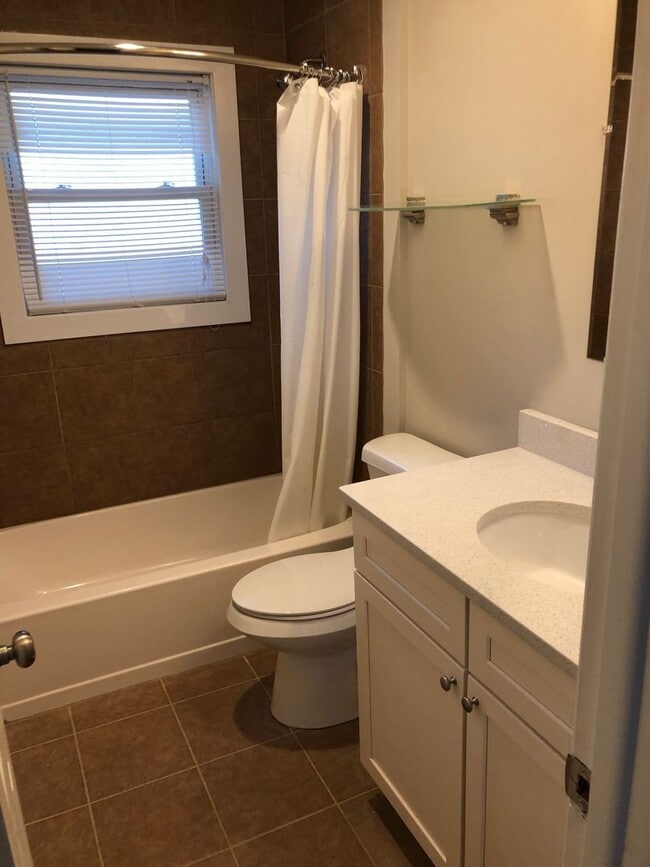 Photo - 333-335 Hillcrest Unit 335