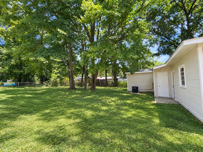 Photo - 6804 Anders Dr