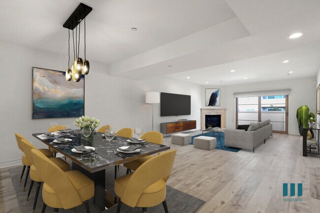 Sala y salón con chimenea y patio. - Sweetzer on Third by Wiseman