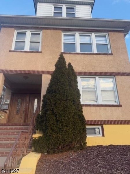 Building Photo - 719-723 E 30th St