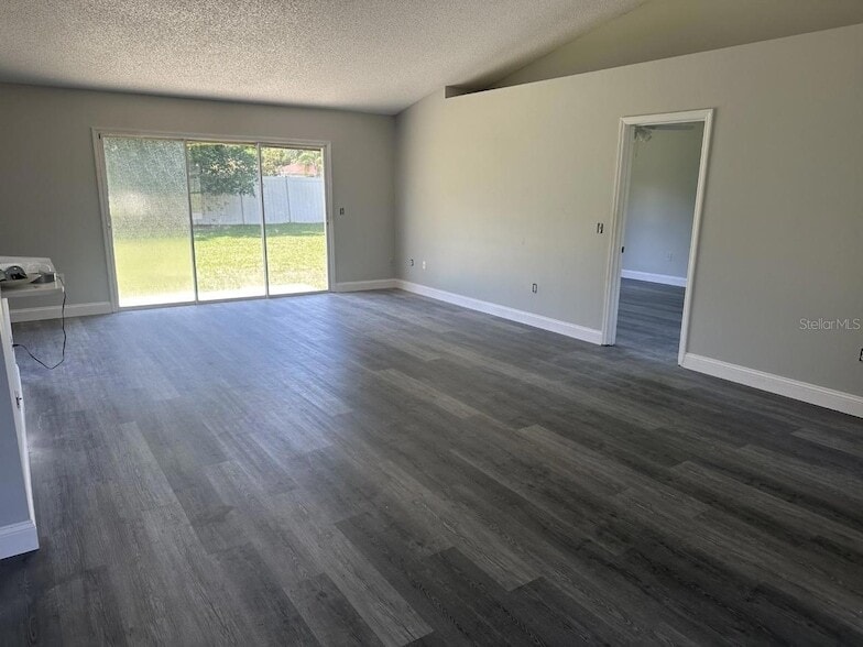 Photo - 100 Burroughs Dr
