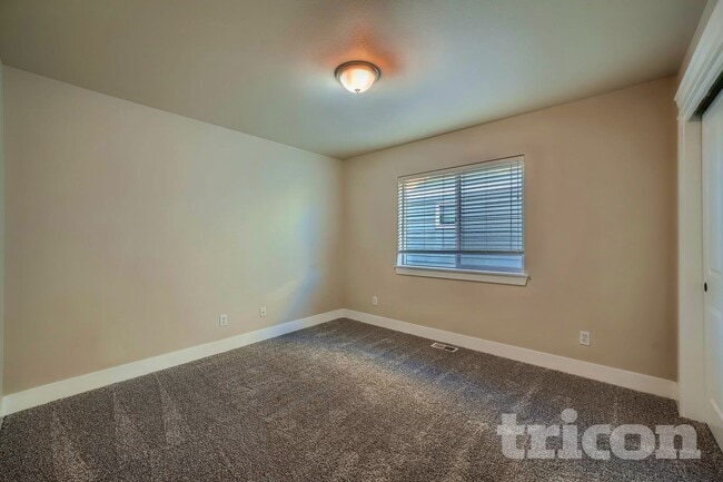 Photo - 4621 204th St Ct E