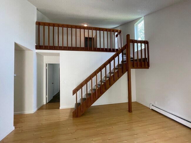 Building Photo - 2 bed 2 bath available now! Unit 207 Rental