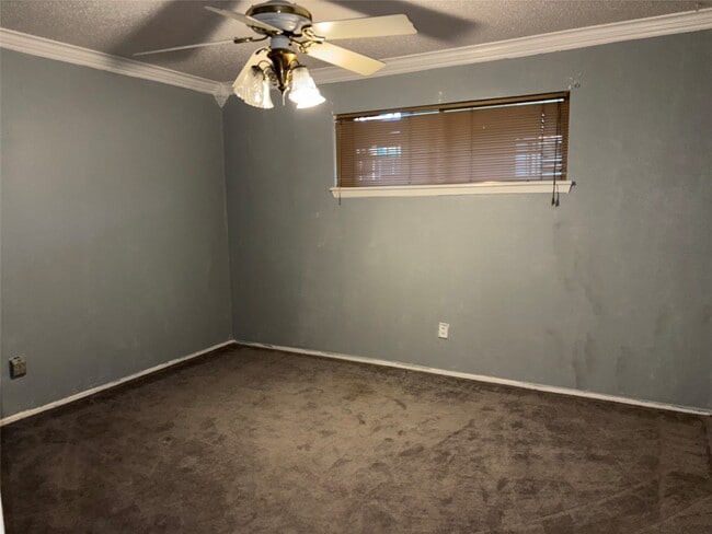 Photo - 7714 Renwick Dr Unit True