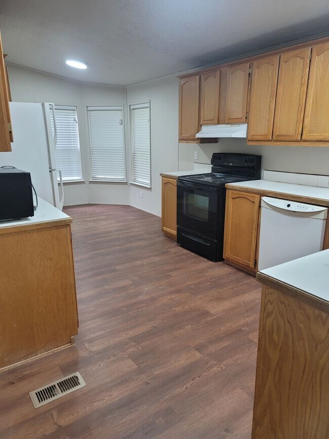 Photo - Newly remodeled home on Alsea River